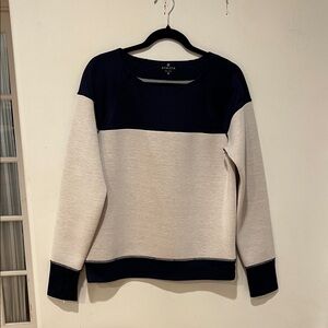 Athleta Women's Two-Tone Navy and Cream Sweater